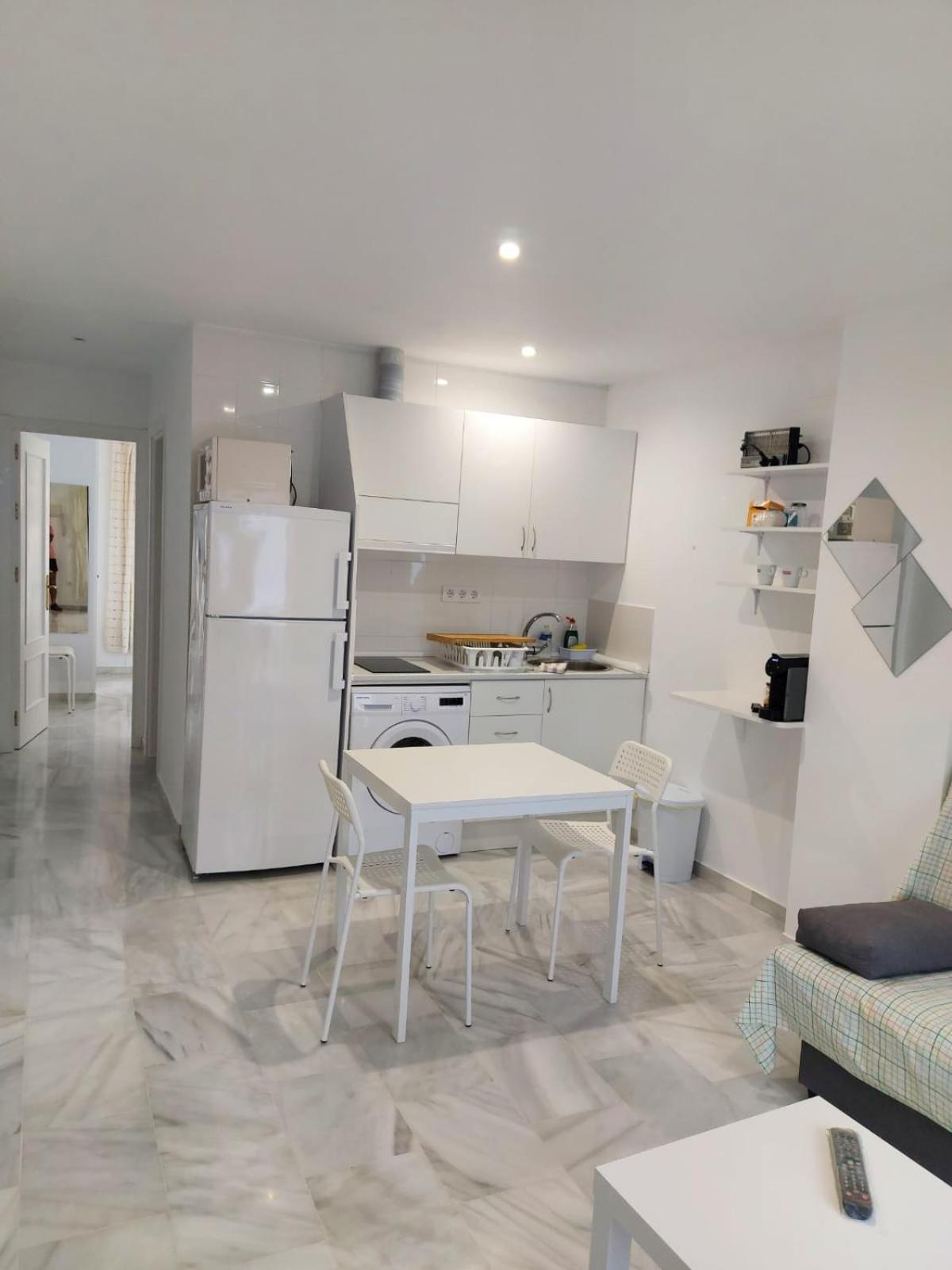 Jacaranda Playa Apartment Conil De La Frontera Room photo